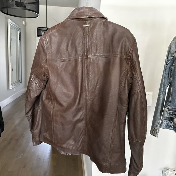 VintageMarc New York Medium Brown Leather Jacket (Worn on the set of Good Girls) - Picture 3 of 5